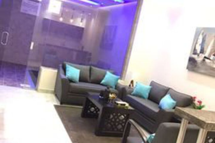 Room 8 of 22