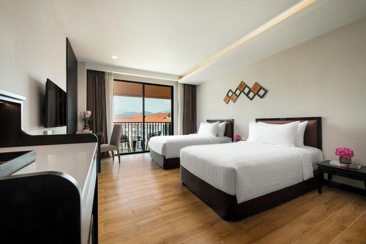 Room 30 of 67
