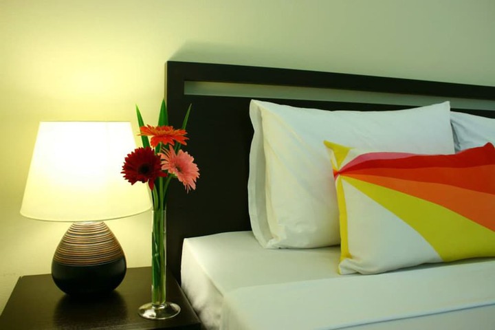 Room 7 of 10