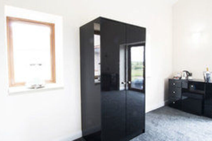 Room 14 of 23