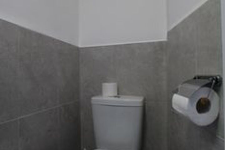 Room 4 of 26