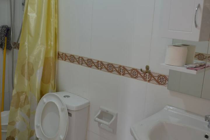 Room 102 of 141
