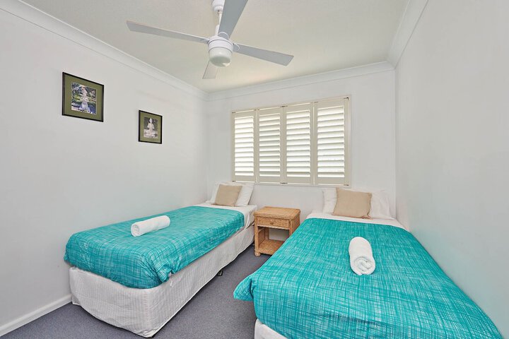 Room 4 of 85