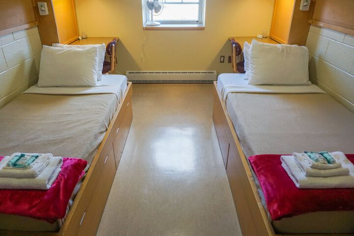 Room 13 of 51