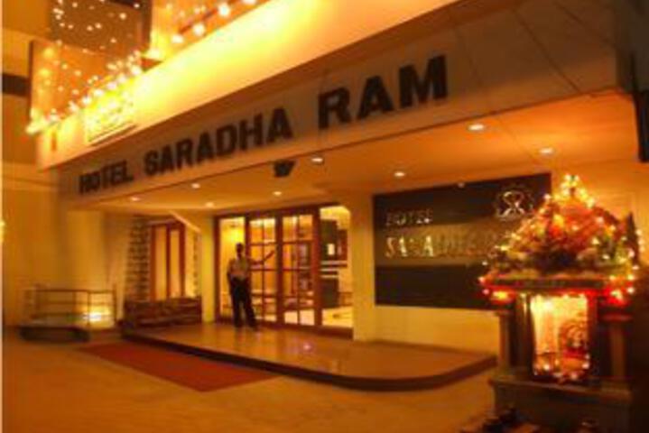 Hotel Saradharam