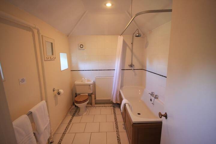 Room 19 of 61