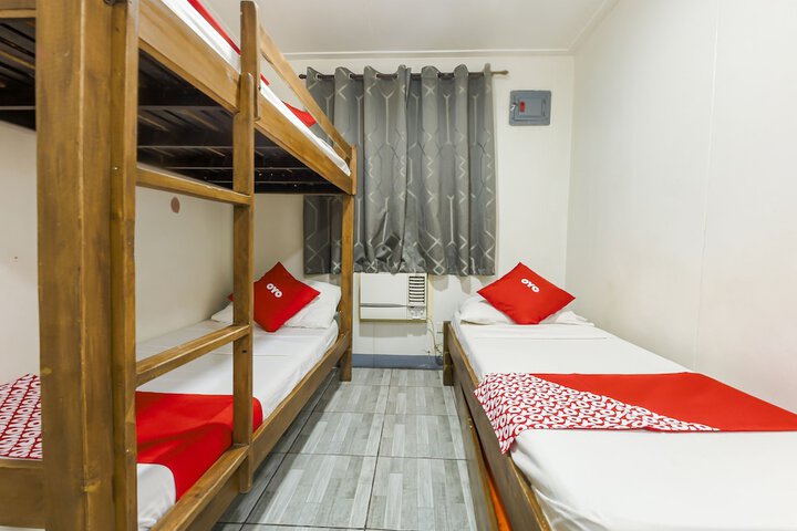 Room 11 of 84