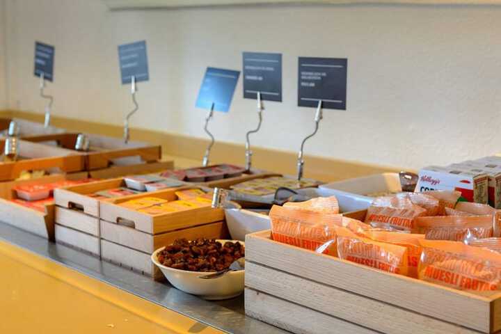 Breakfast buffet