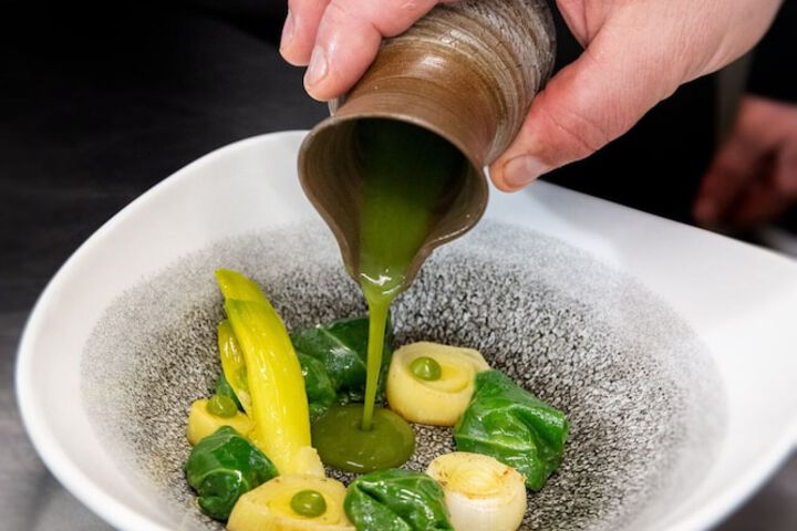 Dining 56 of 75