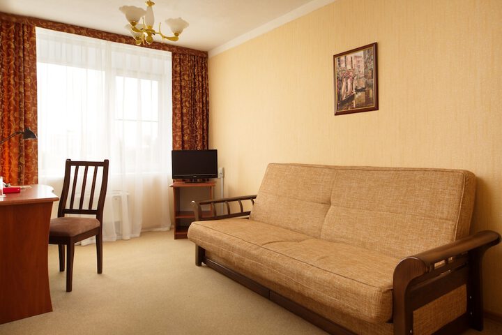 Room 26 of 49