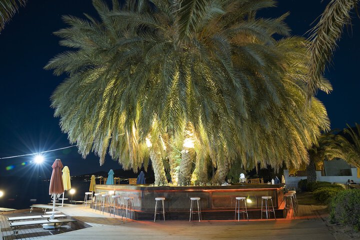 Hotel Exterior 51 of 55