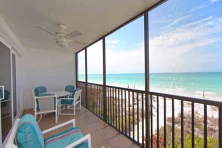 Terrace/Patio 4 of 49