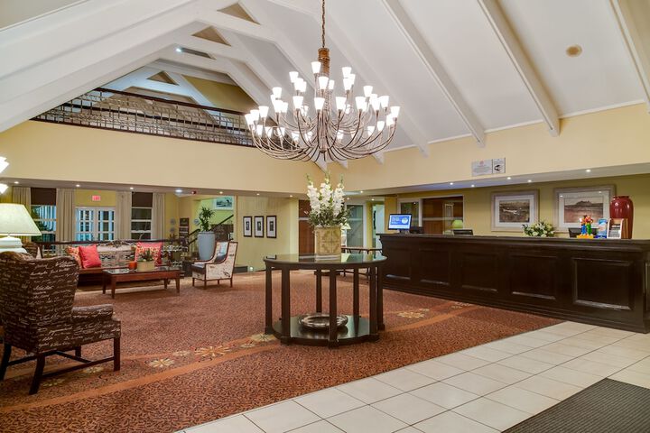 Hotel Lobby
