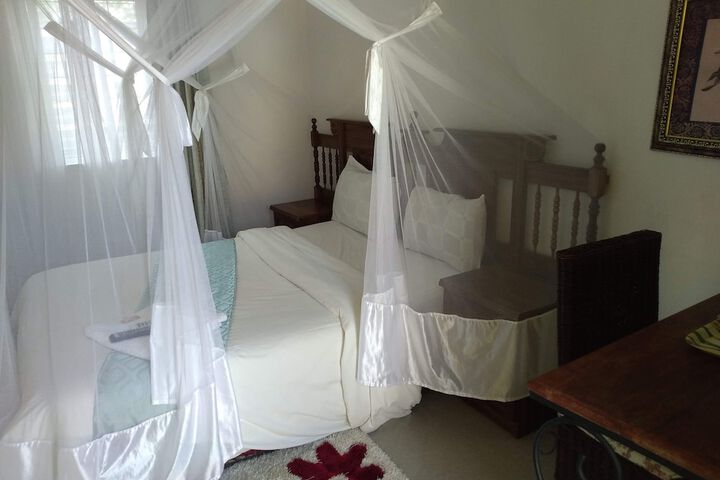 Room 5 of 42