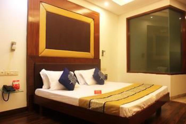 Room 7 of 15