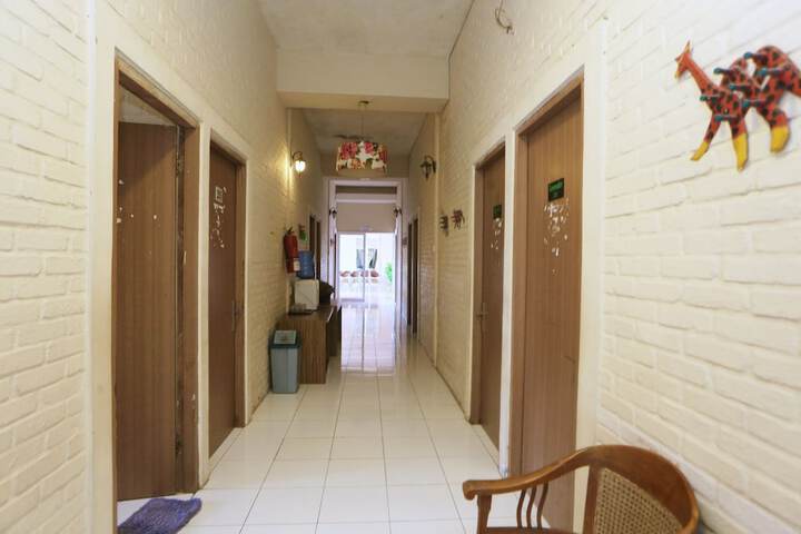 Hotel Interior 3 of 37