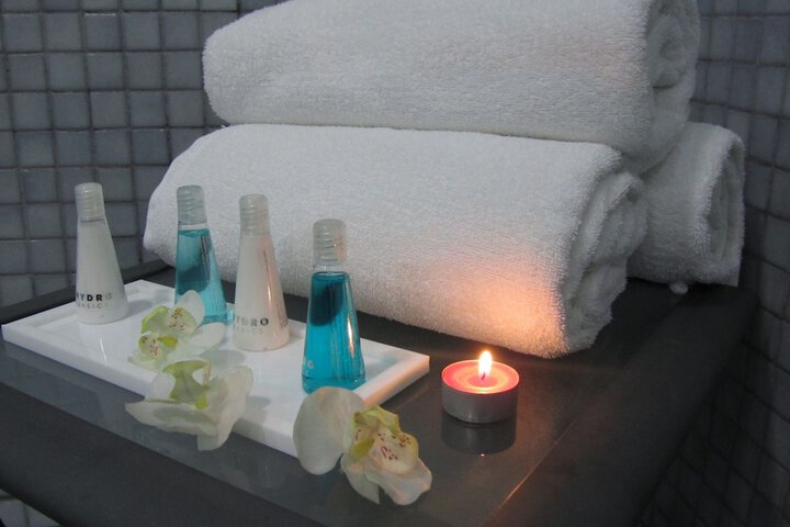 Massage Photo