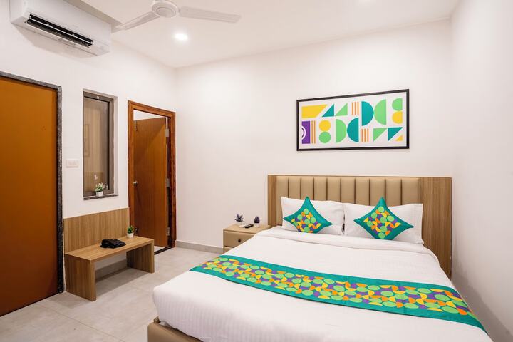 Room 16 of 42