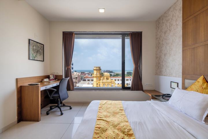 Room 29 of 55