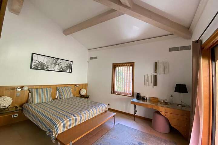 Hotel Interior 59 of 105