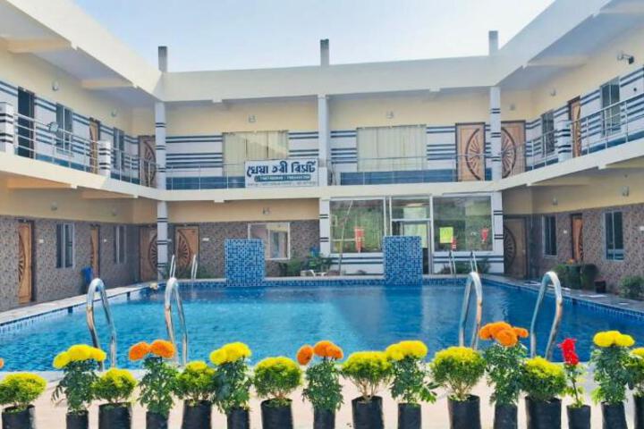 Kheya Tori Resort