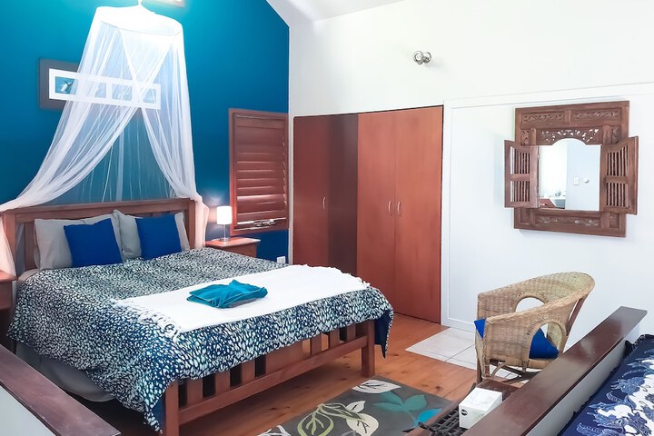Room 18 of 78