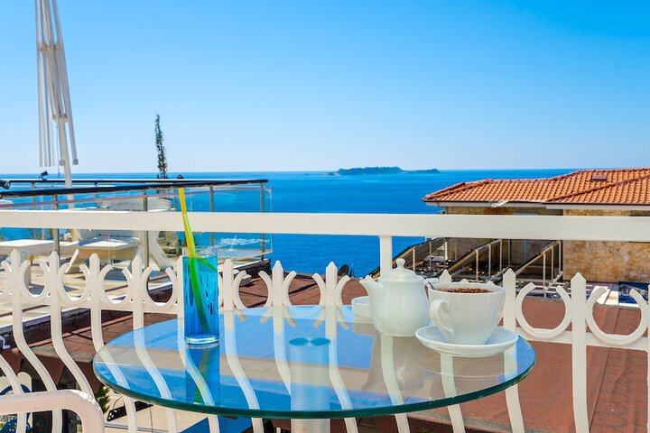 Terrace/Patio 62 of 101