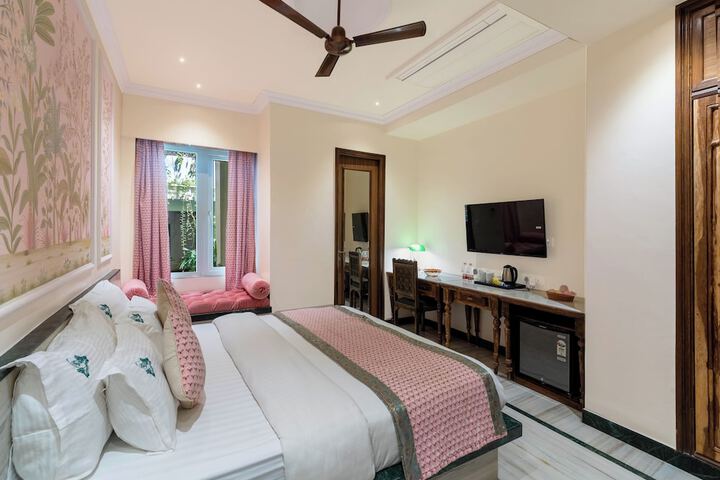 Room 15 of 45