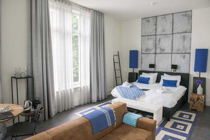 Room 7 of 20