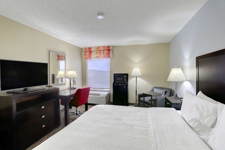 Room 7 of 34