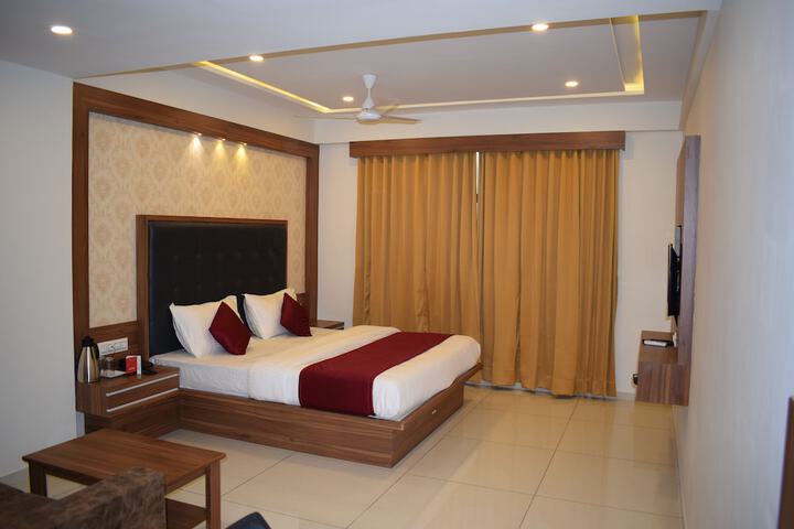 Room 11 of 54
