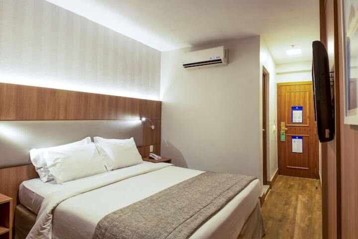 Room 38 of 92