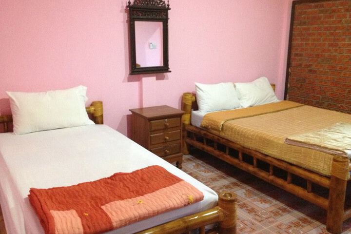Room 12 of 15