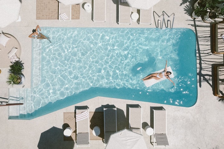 Pool 91 of 115