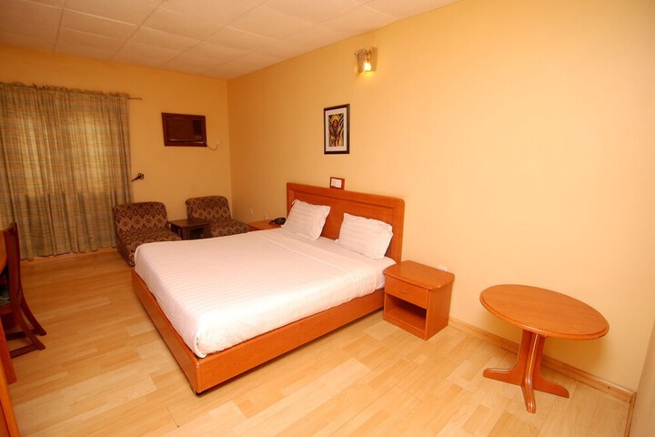 Room 39 of 82