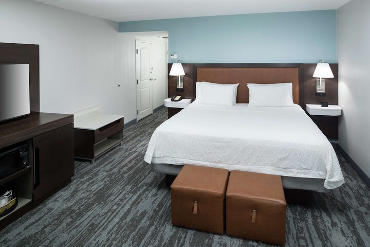 Room 22 of 51