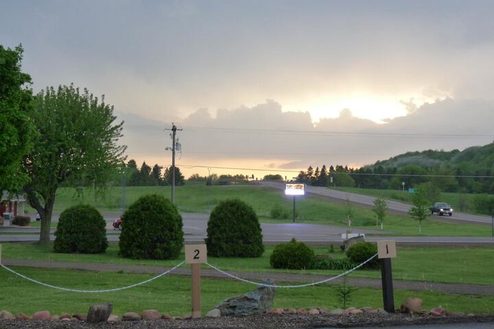 Property Grounds 32 of 43