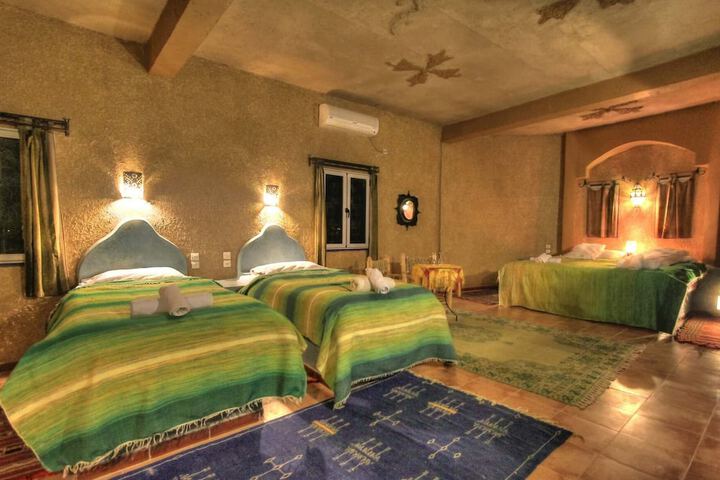 Room 23 of 68