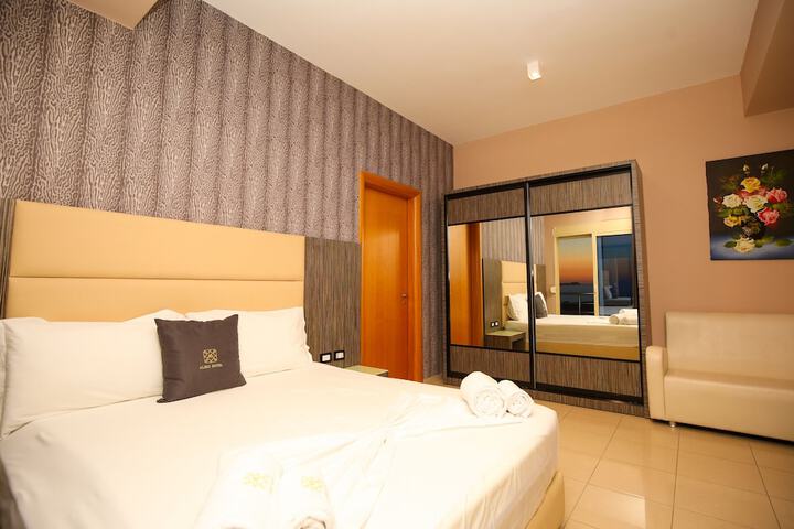 Room 64 of 218