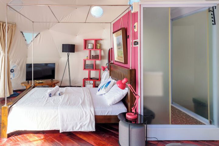 Room 19 of 30