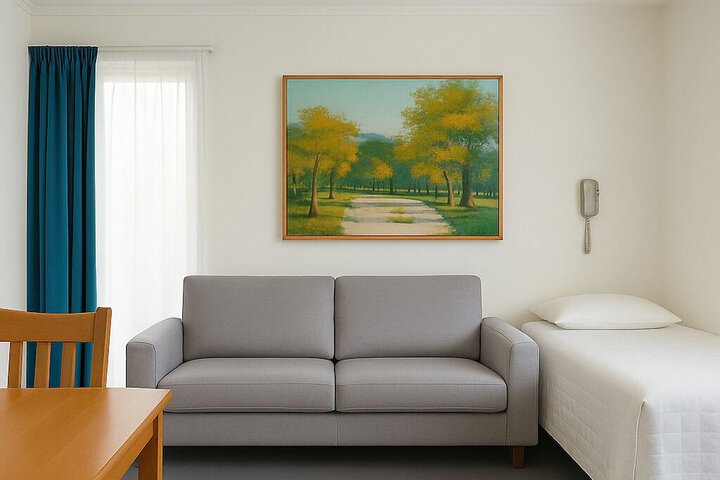 Room 11 of 21