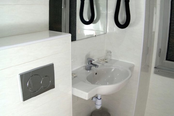 Clean Restrooms