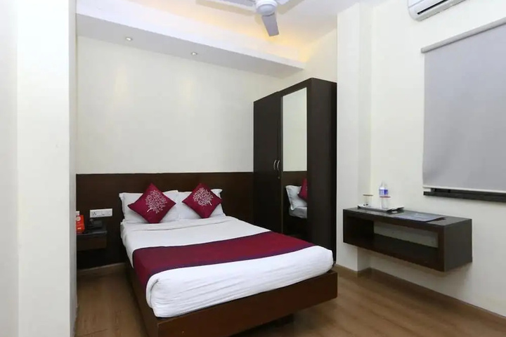 Room 3 of 14