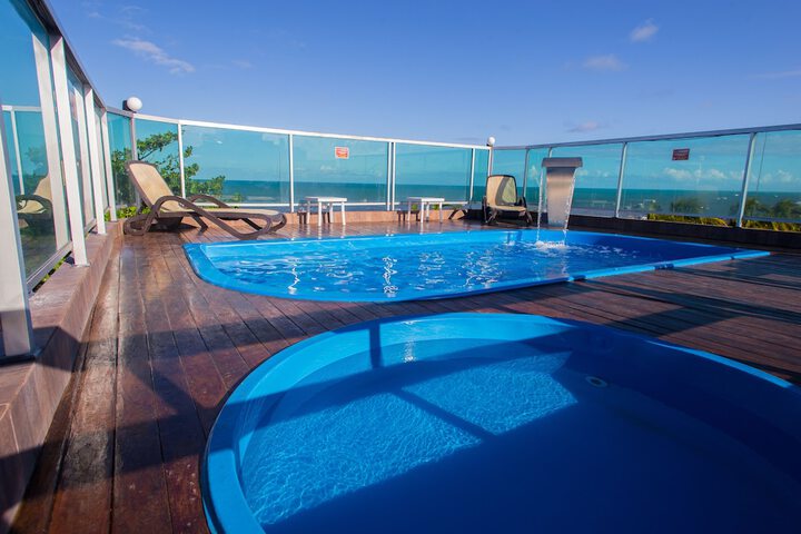 Pool 33 of 38