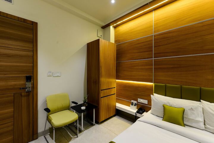 Room 16 of 85