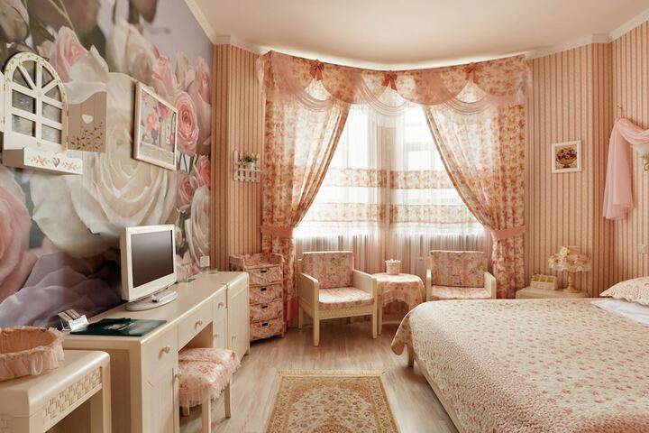 Room 7 of 91