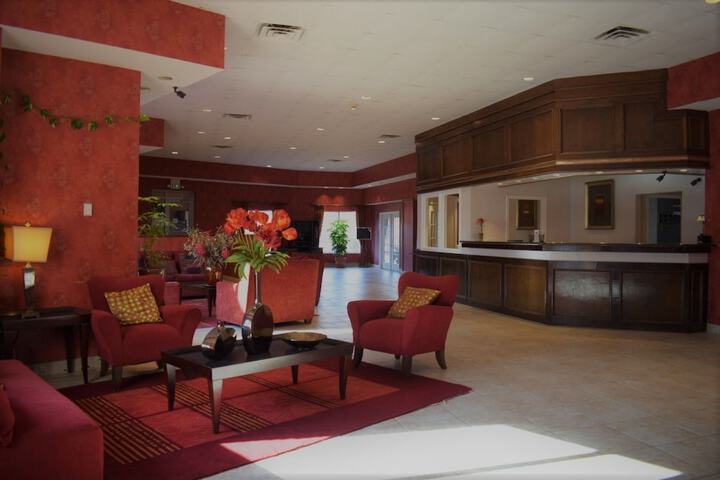 Exterior of TEXAS INN & SUITES-DENTON