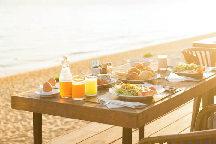 Breakfast/Coffee Service 139 of 162