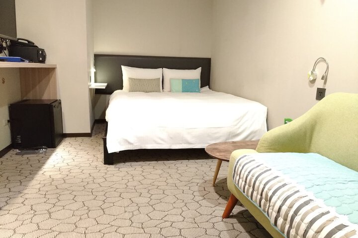 Room 44 of 92
