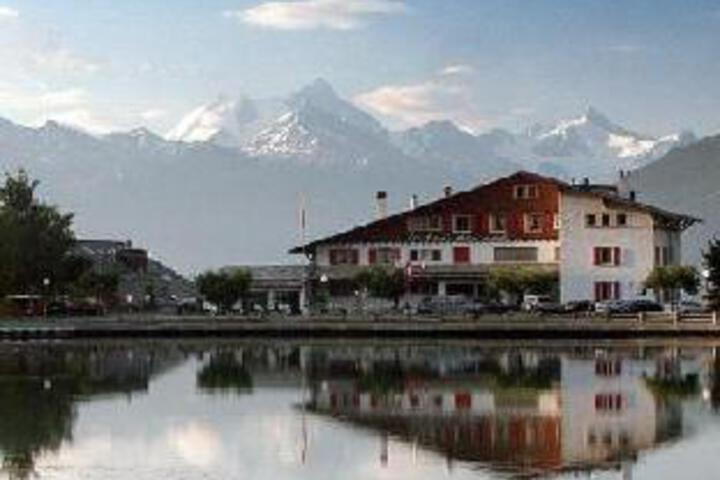 Hotel Du Lac